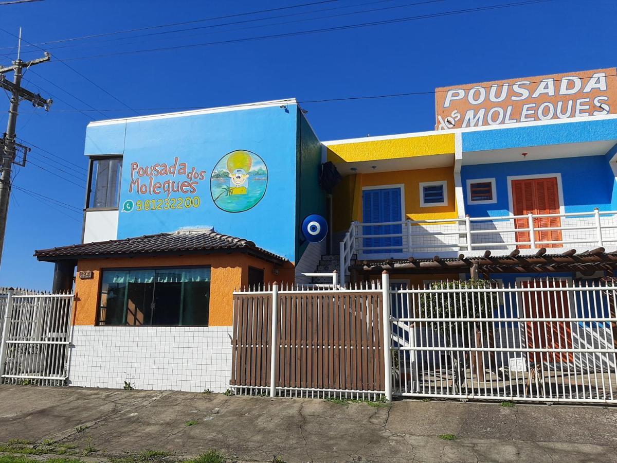 Residencial Dos Moleques Hotell Capão da Canoa Exteriör bild
